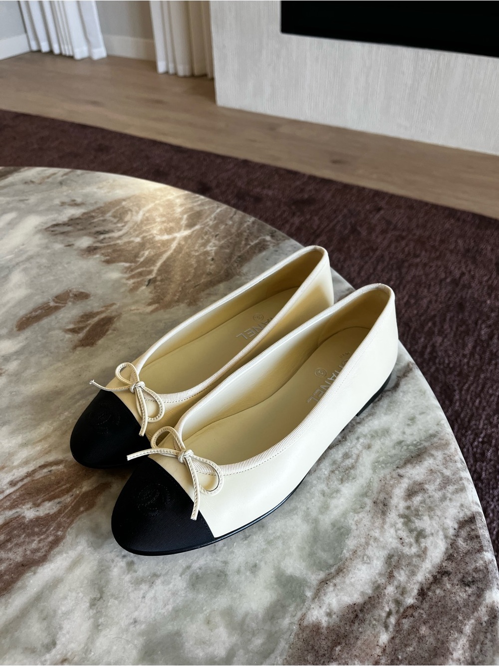 Chanel Authentic Ivory Ballet Flats Size 39 - Picture 3 of 15